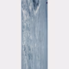133051_ekolite_4mm-71-blackclaymarble_03.webp Коврик для йоги Manduka eKO Lite Black Clay Marble 4 mm