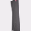 135021077-mats-eko5mm-charcoal-01-grey-bkgd-low-res.webp Коврик для йоги Manduka eKO Charchoal 5 mm