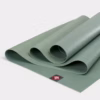 Коврик Yoga Manduka eKO SuperLite Leaf Green1,5 mm
