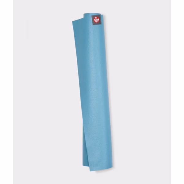 136011650-mats-ekosuperlite71-aqua_01-1300x1300-1.jpg Коврик для йоги Manduka eKO SuperLite Travel Aqua 1,5 mm