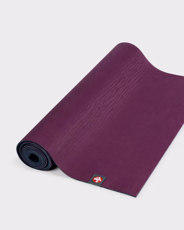 2132md-eko-lite-4mm-71-133021283-mats-acai-midnight_02.webp Коврик для йоги Manduka eKO Lite Acai Midnight 4 mm