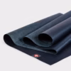 2132md-eko-superlite-71-136011030-mats-midnight_04.webp Коврик для йоги Manduka eKO SuperLite Travel Midnight 1,5 mm