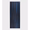 2132md-pro-71-111091365-mats-black-blue-cf_03-1300x1300-1.jpg Коврик для йоги Manduka PRO Black Blue 6mm