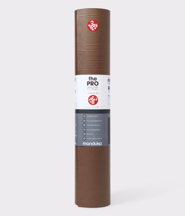 43518ed3ab37bbf6da3feaf89b018b95.jpg Коврик для йоги Manduka PRO Brown Metallic 6mm
