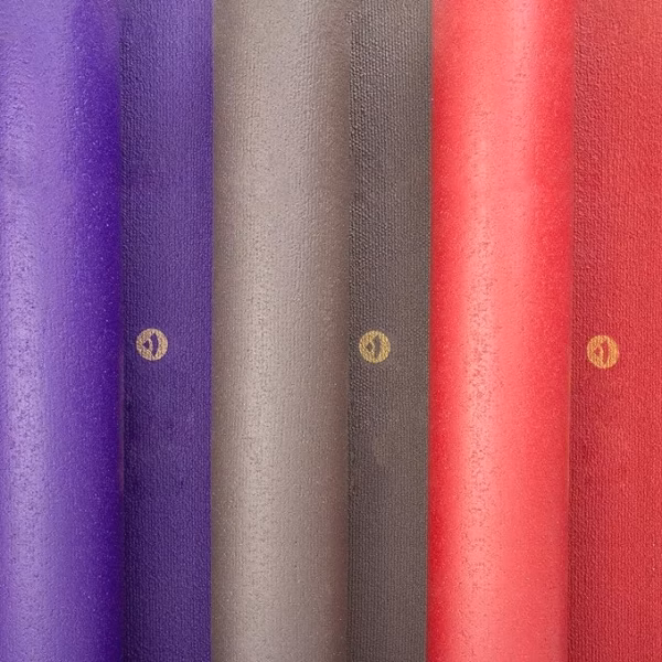91orudx5ljl._ac_sx679_.jpg Коврик для йоги Bodhi Rishikesh Premium Golden Mandala Purple