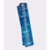 eko-135051255-mats-q518-pacificbluemarbled-01-1300x1300-1.jpg Коврик для йоги Manduka eKO Pacific Blue 5 mm