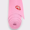 kovrik-dlya-yogi-pro-travel-fuchsia-vid-1.jpg Коврик для йоги Manduka PRO Fuchsia 6mm