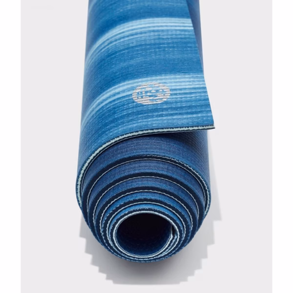 pro71-111011407-mats-seafoamcf_035-1300x1300-1.jpg Коврик для йоги Manduka PRO Sea Foam 6mm