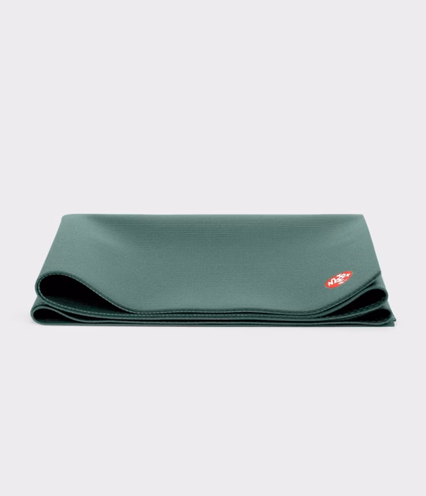 protravel-new-mats-sage-02-digital.webp Коврик для йоги Manduka PRO Travel Black SAGE 2,5 mm