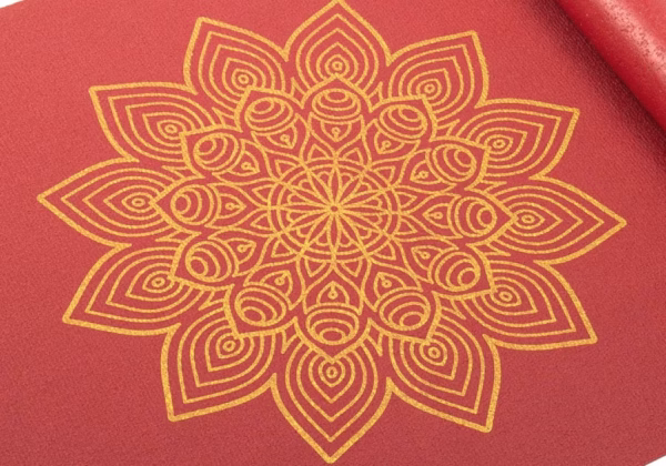 xr:d:DAFK4poI-i4:5,j:34144813577,t:22083111 Коврик для йоги Bodhi Rishikesh Premium Golden Mandala Purple